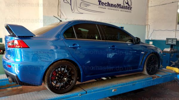 Ви зараз переглядаєте Професійне регулювання розвалу-сходження у Дніпрі – СТО “TechnoMaster”